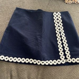 Adorable navy and white Lilly Pulitzer Skort! Size 0